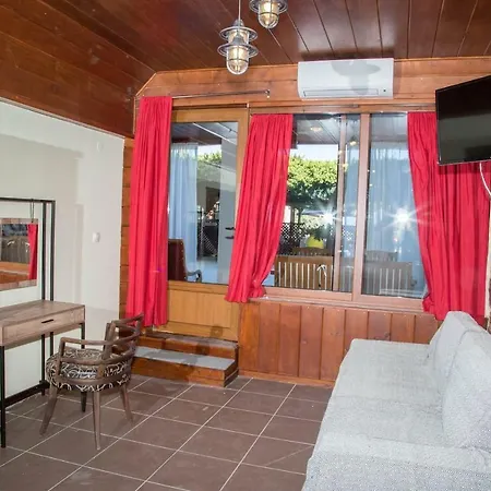 3 Bedroom House In Apartmán *