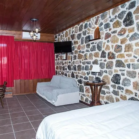 3 Bedroom House In Apartmán