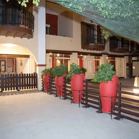 3 Bedroom House In Alinda (Leros)
