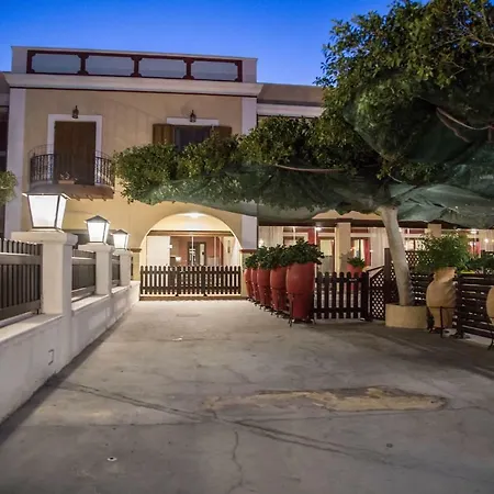 3 Bedroom House In *